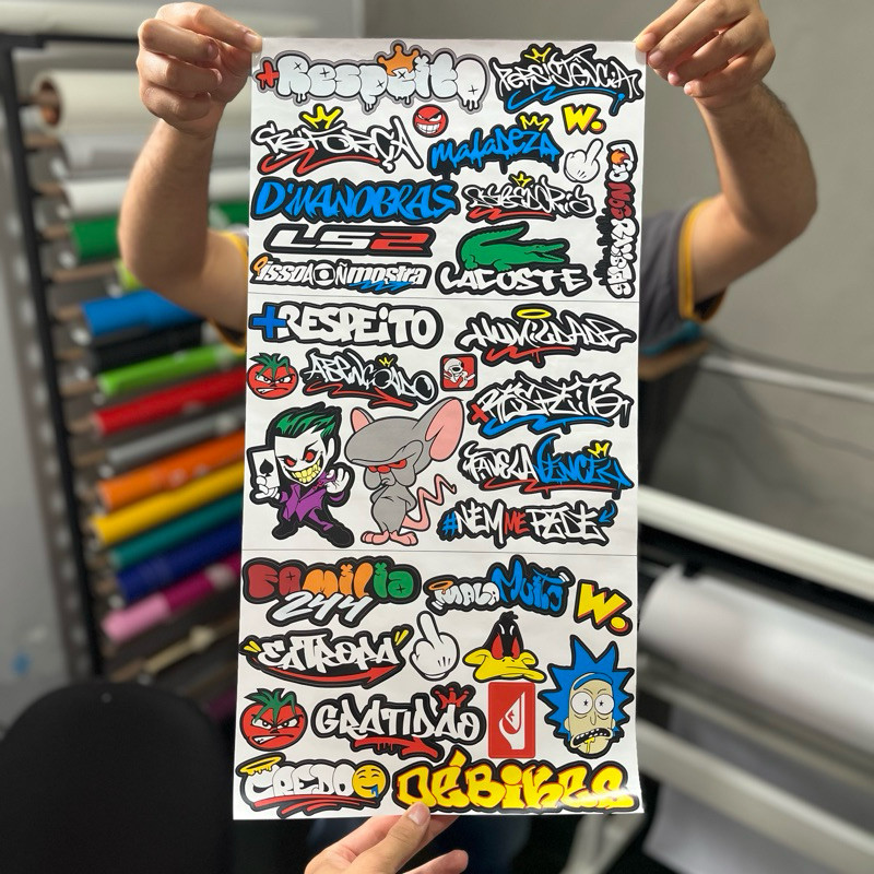 SUPER CARTELA DE ADESIVOS 35 ADESIVOS LAMINADOS ALTO BRILHO LANÇAMENTO ALTA QUALIDADE PARA CAPACETE MOTO CARRO (cópia)